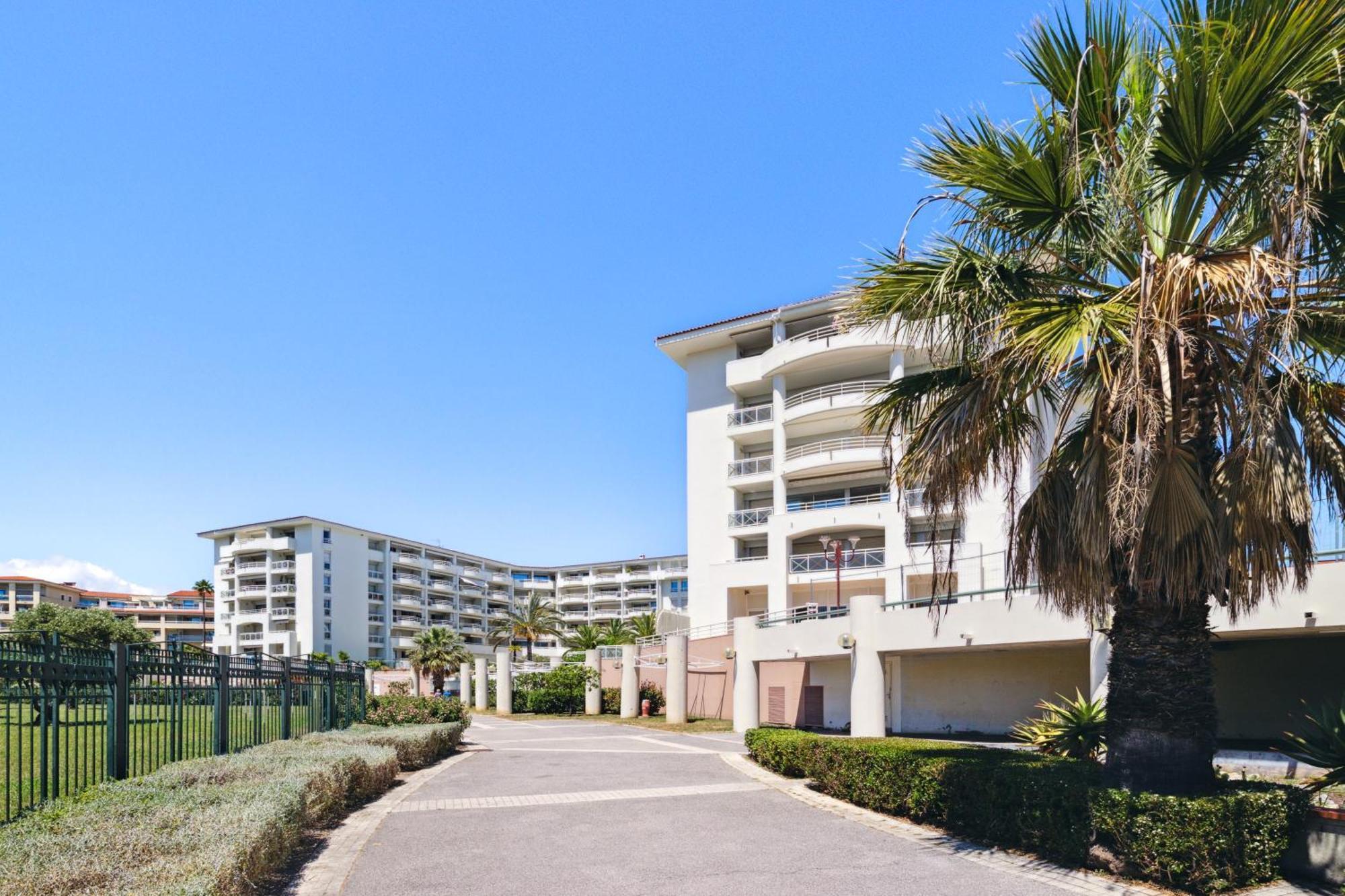 Duplex Villa Les Pins 89M2 Et Terrasse 30M2 Антиб Екстериор снимка